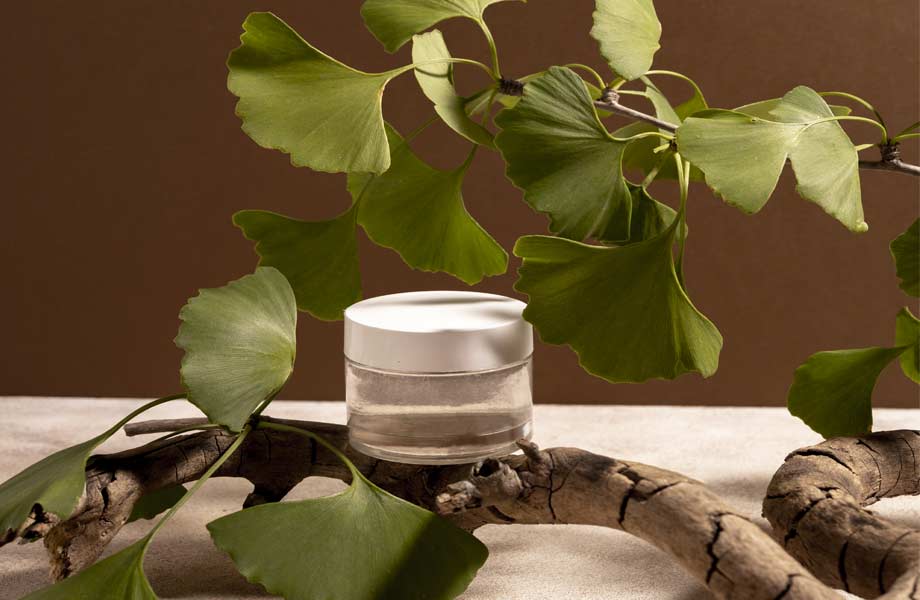 Crème réparatrice à la Centella Asiatica pour soin du visage professionnel